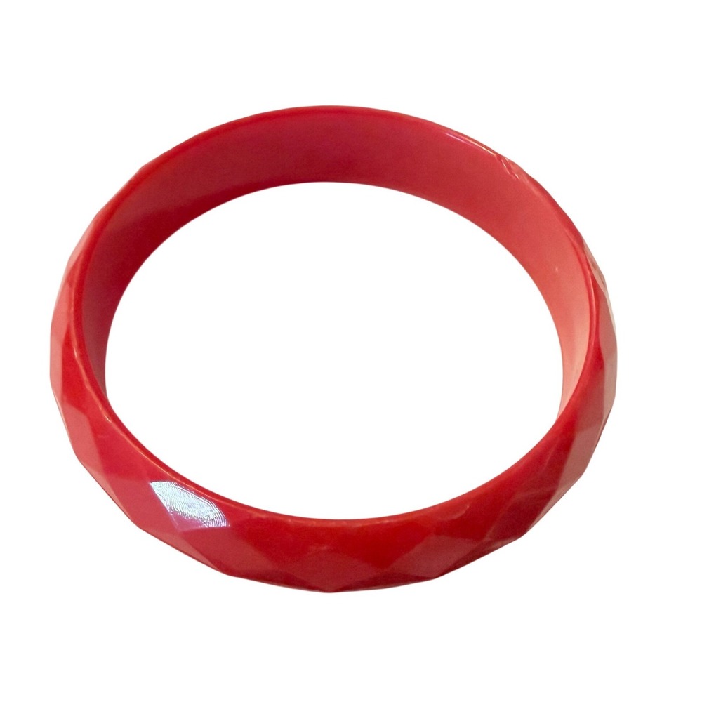 Vintage‎ Red Faceted Bangle Bracelet Geometric Diamond Cut Resin Plastic Retro
